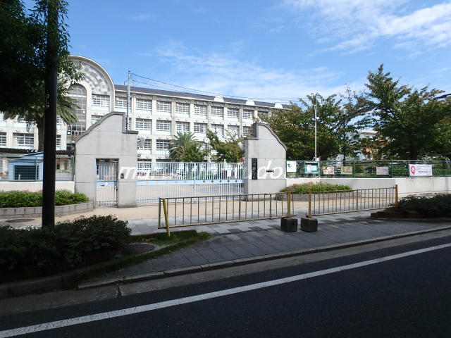 明城小学校